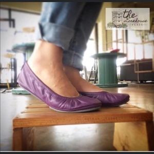 Perfectly Plum Storehouse Flats size 8